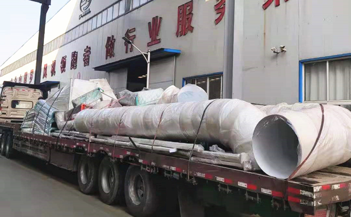 河北生物质草莓影视大全污装车完成，准备发车