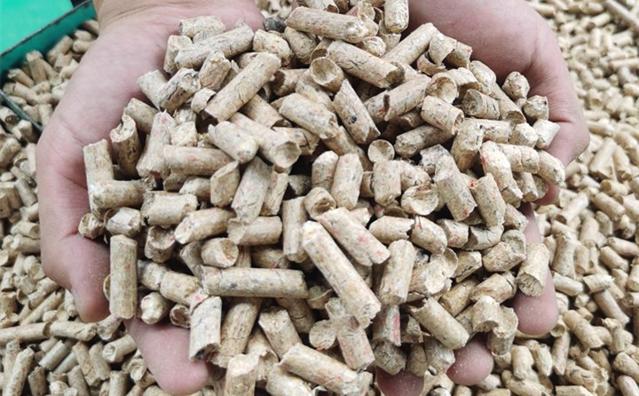 河北生物质草莓影视大全污如何调节颗粒水分