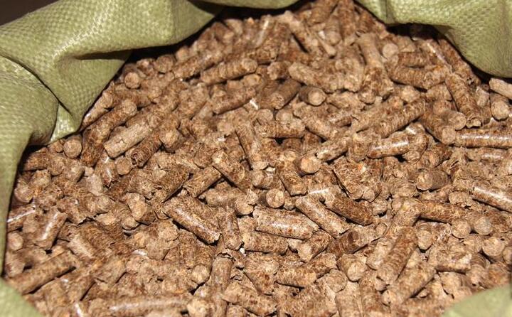 生物质草莓影视大全污加工的颗粒燃料